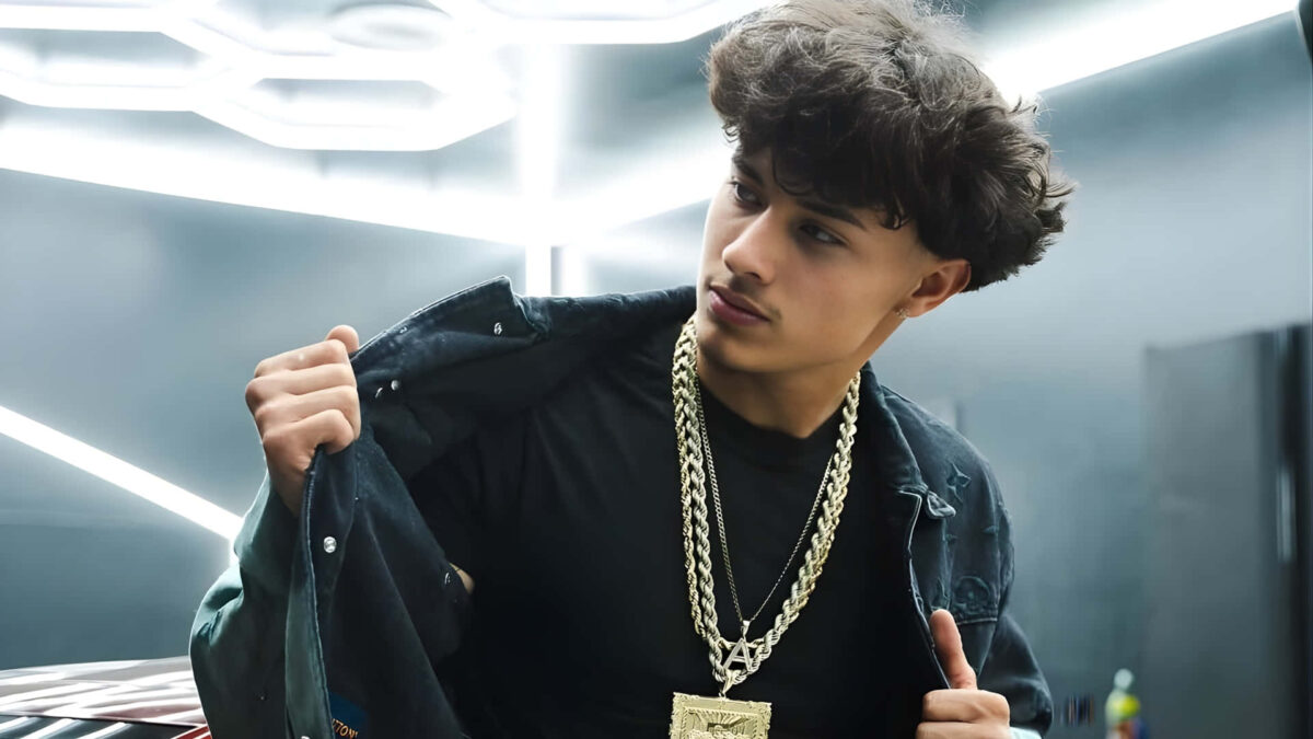 Alex Chino: From Name to Brand in Today’s Creative World