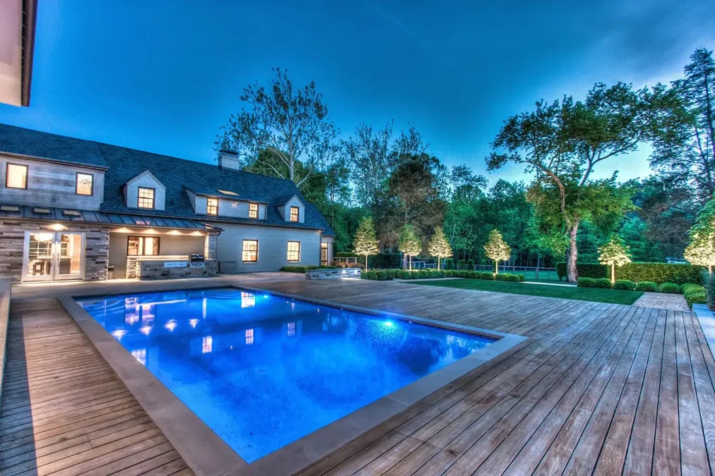 Airbnb Near Me